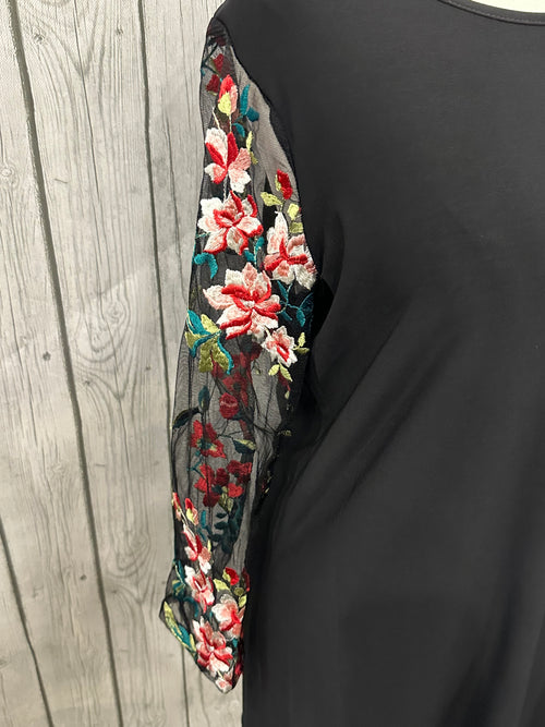 The Joann Top ~ Plus